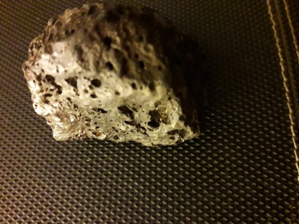 Možná Meteorit?