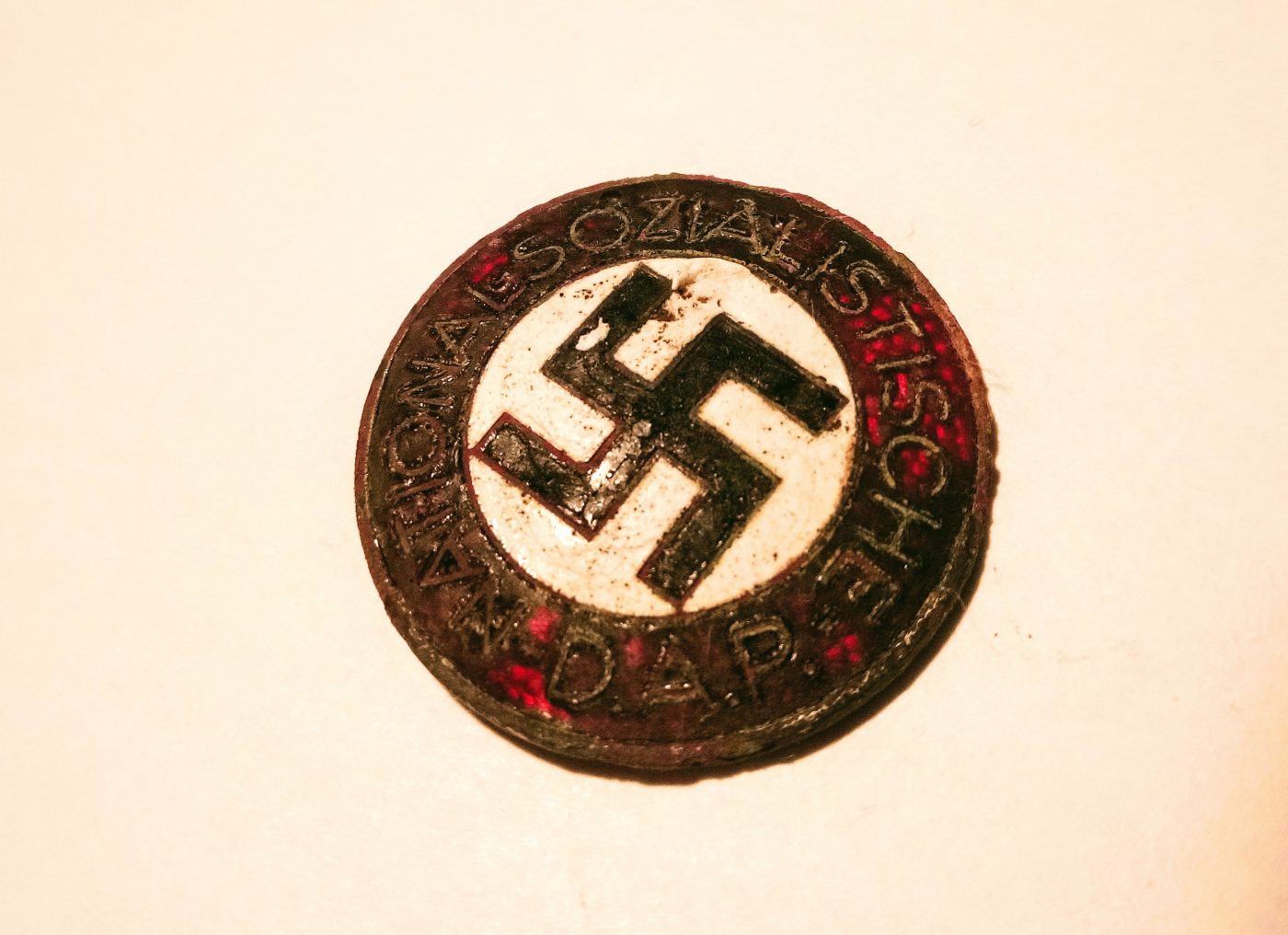 První stranický odznak NSDAP | LovecPokladu.cz