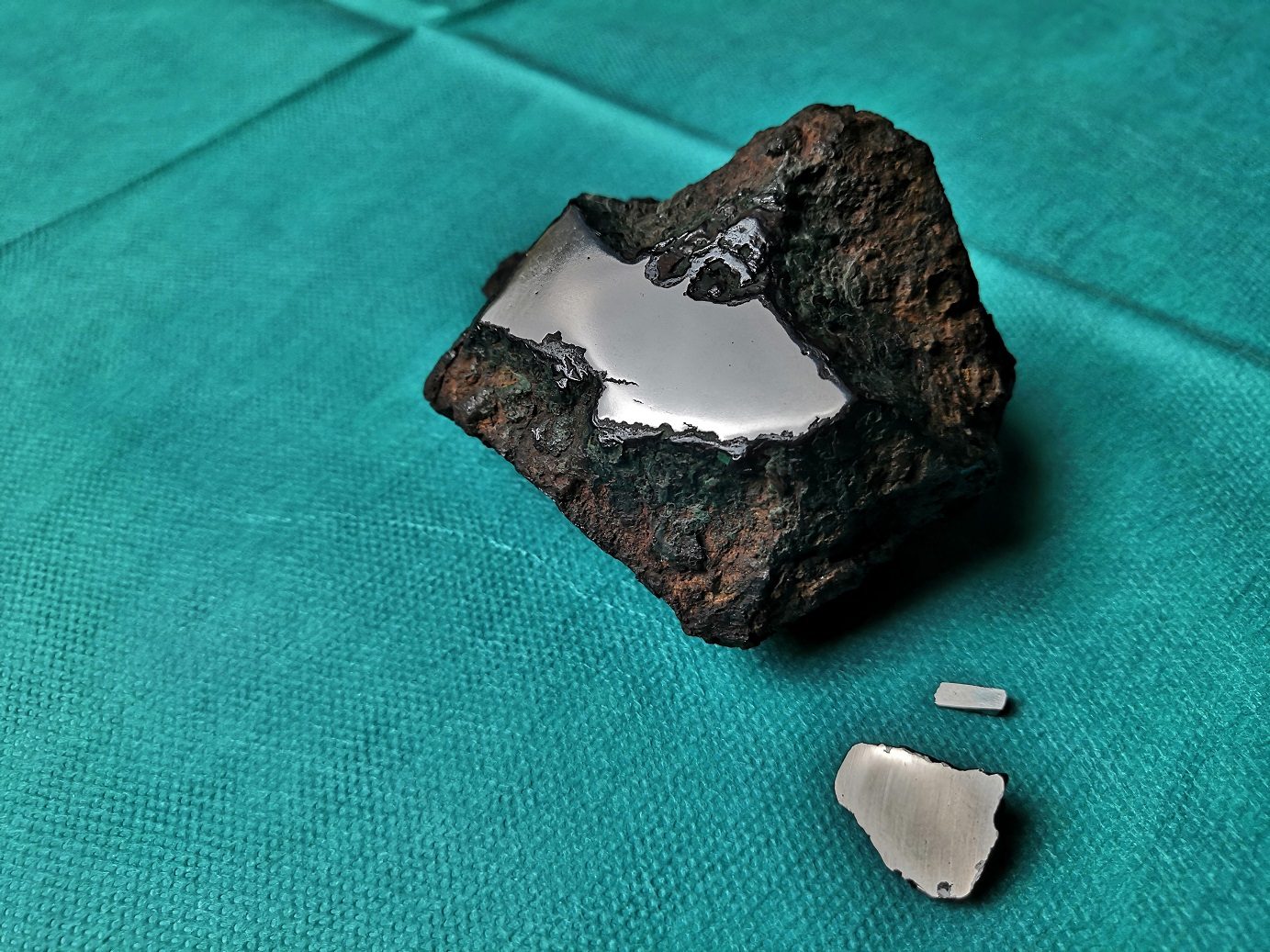 Siderit - zelezity meteorit | LovecPokladu.cz