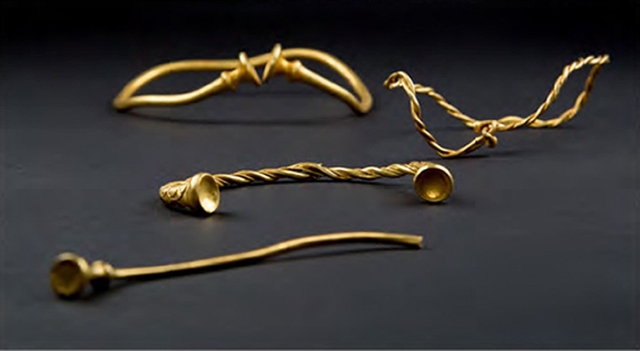 Detektorem kovů našli zřejmě nejstarší zlaté keltské šperky doby železné |  LovecPokladu.cz