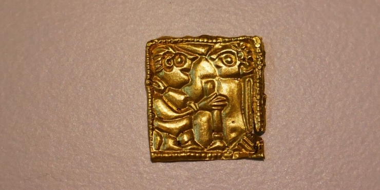 28.12.2013 Goldfiguren aus geschmolzenen Münzen