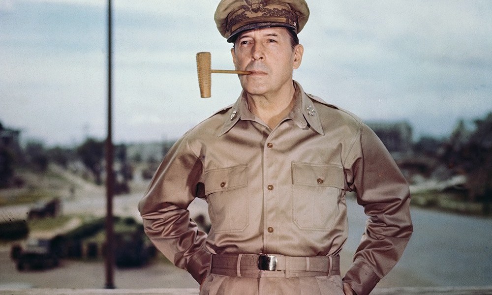 Generál Douglas MacArthur