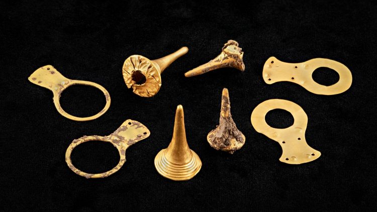 In Ungarn fanden sie 6.000 Jahre alte Goldgegenstände und ein einzigartiges "Kupferzepter" aus dem Äneolithikum