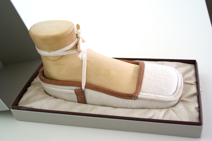 24. 7. 2012 Sie schufen eine Nachbildung der Schuhe der Terrakotta-Armee