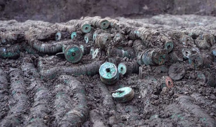 1500 kg of bronze coins half a metre underground